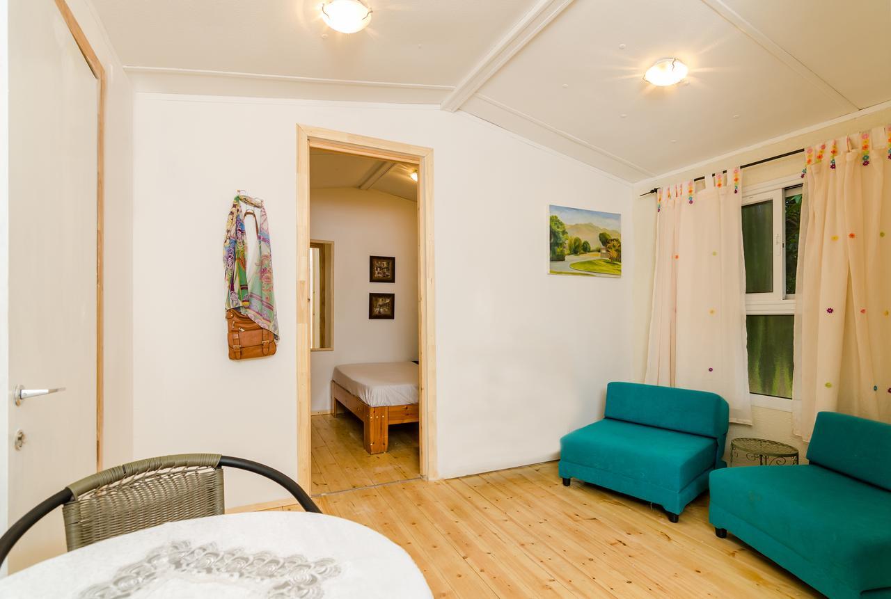 Orna'S Corner Bed & Breakfast Yuval Екстериор снимка